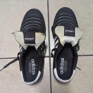 Adidas Mundial Team Soccer Shoes Men's Size 9.5